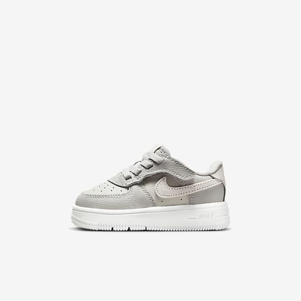 Nike shoes for 3 month old clearance